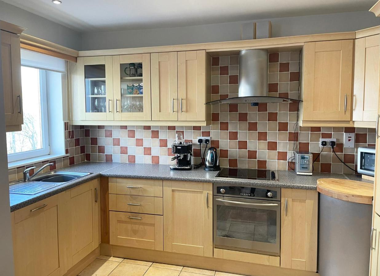Ballycotton Holiday Apartment No 6 By Trident Holiday Homes Екстер'єр фото