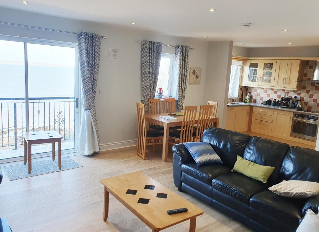 Ballycotton Holiday Apartment No 6 By Trident Holiday Homes Екстер'єр фото