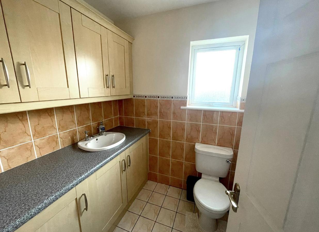 Ballycotton Holiday Apartment No 6 By Trident Holiday Homes Екстер'єр фото